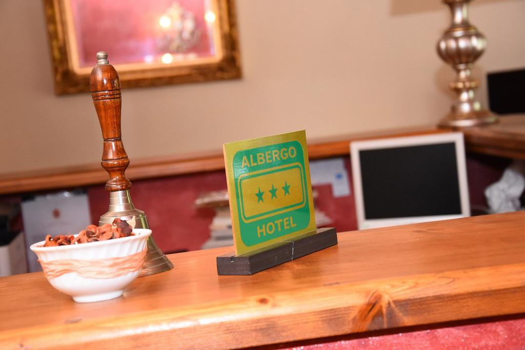 Albergo Dimora Storica Antica Hostelleria クレーマ エクステリア 写真